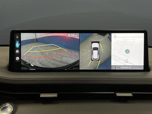 Used 2025 Genesis GV70 3.5T Sport w/ Sport Advanced Package image 11