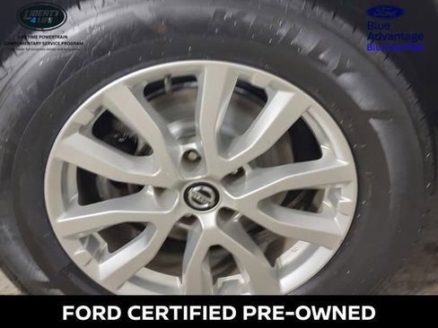 Used 2020 Nissan Rogue SV image 10