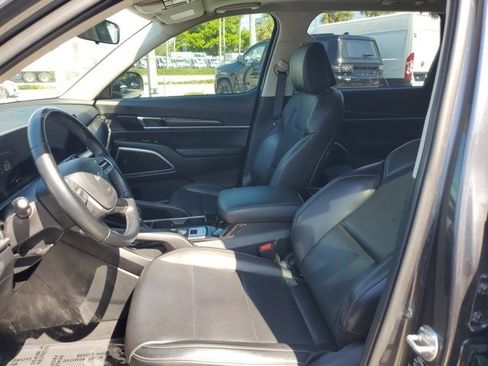 Used 2024 Kia Telluride S w/ S Sunroof Package FWD image 22