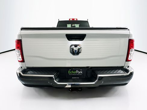 Used 2022 RAM 2500 Tradesman w/ Chrome Appearance Group RWD image 7