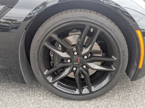 Used 2016 Chevrolet Corvette Stingray Coupe w/ Carbon Flash Badge Package image 11