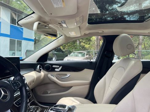 Used 2016 Mercedes-Benz C 300 4MATIC Sedan image 12