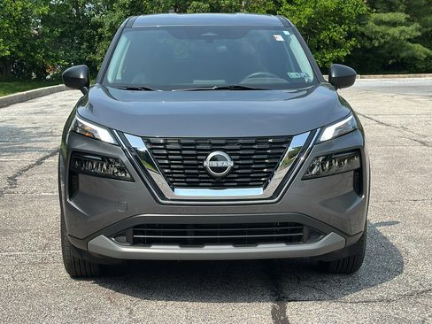 Certified 2023 Nissan Rogue S image 3