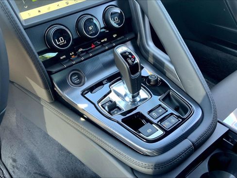 New 2024 Jaguar F-TYPE R-Dynamic image 8