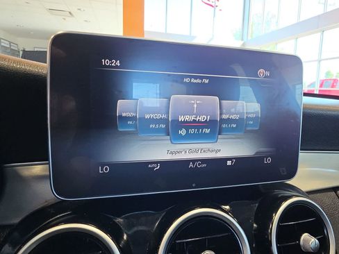Used 2016 Mercedes-Benz C 300 4MATIC Sedan image 30