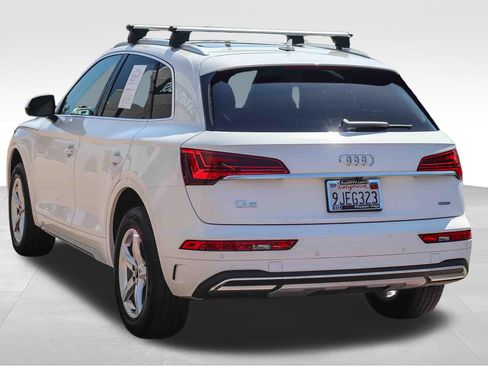 Certified 2023 Audi Q5 Premium w/ Convenience Package AWD/4WD image 5