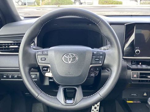 Certified 2025 Toyota Camry SE image 14