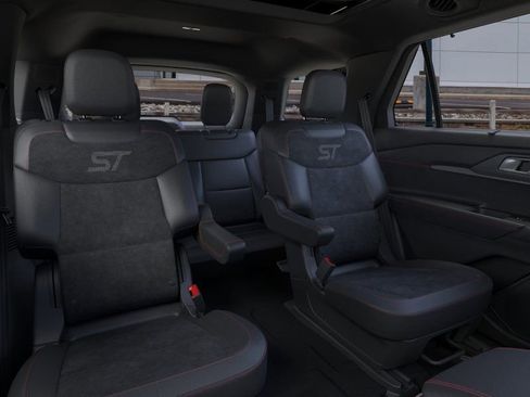 New 2025 Ford Explorer ST image 11