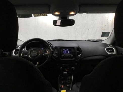 Used 2018 Jeep Compass Sport image 25