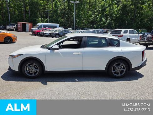Used 2025 Kia K4 FWD image 4