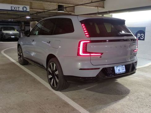 New 2025 Volvo EX90 Plus image 5