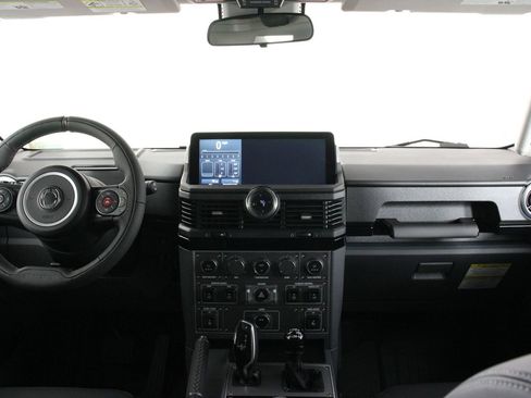 New 2025 INEOS Grenadier Fieldmaster Edition image 6