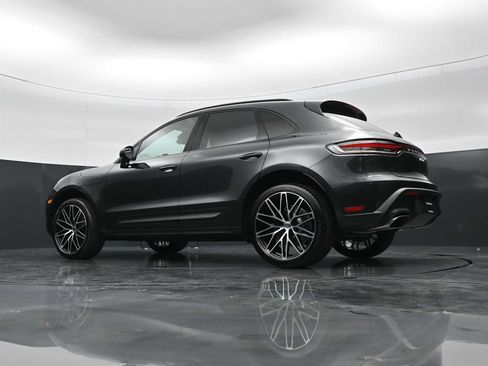 New 2026 Porsche Macan AWD/4WD image 38