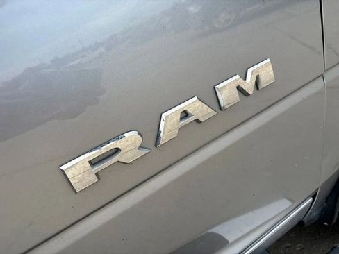 Used 2022 RAM 2500 Big Horn AWD/4WD image 9