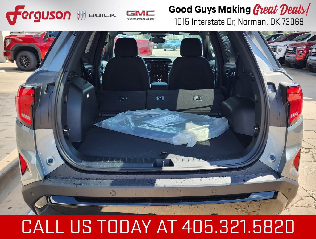 New 2027 GMC Terrain Elevation w/ Black Edition FWD image 47