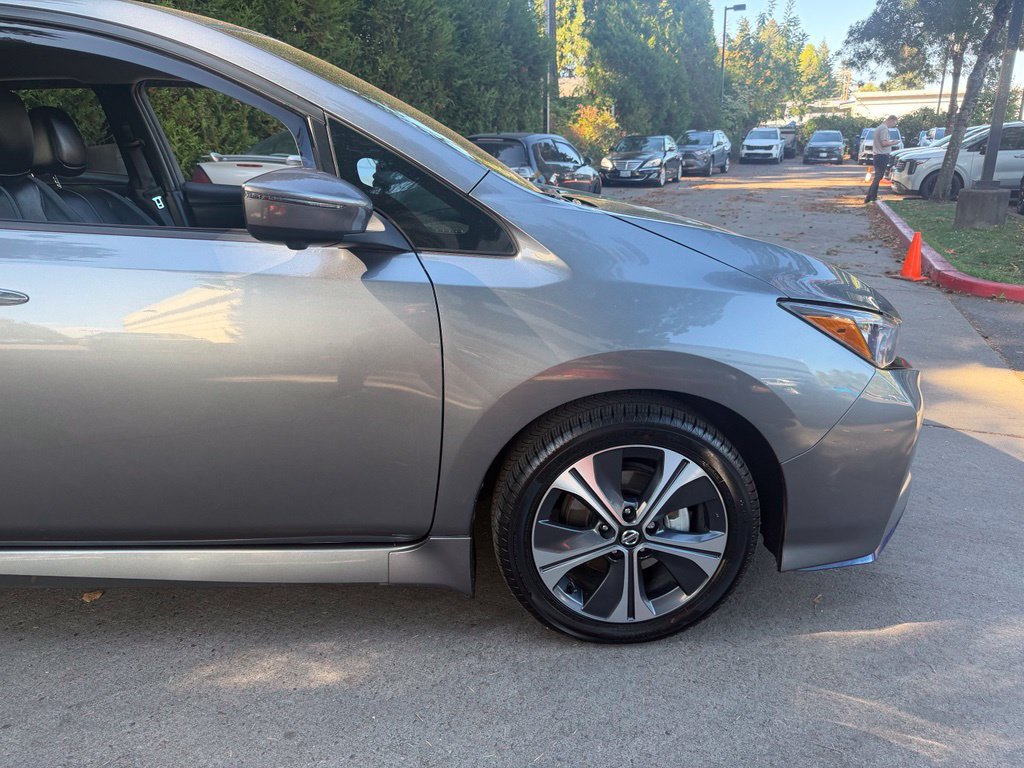 Used 2021 Nissan Leaf SL Plus FWD image 3