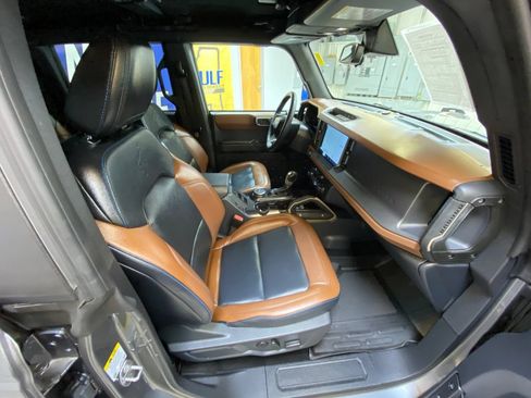 Used 2024 Ford Bronco Outer Banks AWD/4WD image 27