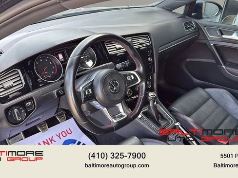 Used 2018 Volkswagen GTI SE w/ SE Leather Package FWD image 10