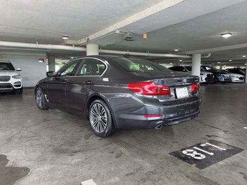 Used 2019 BMW 530i w/ Convenience Package RWD image 3