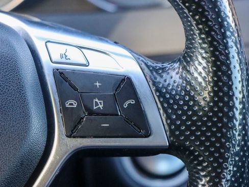 Used 2014 Mercedes-Benz C 250 Sedan image 29