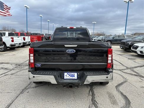 Used 2020 Ford F350 Lariat w/ Chrome Package image 6