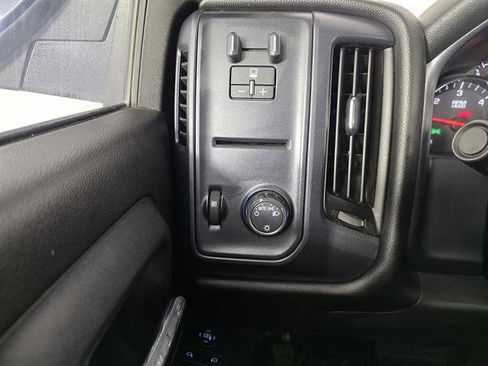 Used 2017 Chevrolet Silverado 1500 W/T w/ WT Convenience Package AWD/4WD image 41