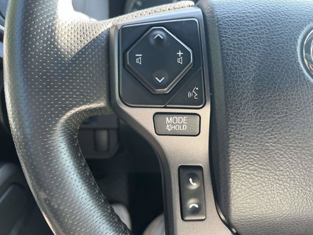Used 2017 Toyota Tacoma TRD Off-Road w/ Tow Package AWD/4WD image 25