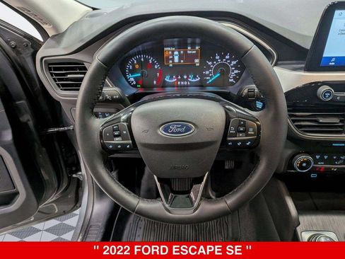 Used 2022 Ford Escape SE w/ Cold Weather Package AWD/4WD image 16