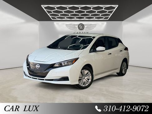Used 2025 Nissan Leaf S FWD image 1