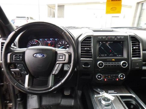 Used 2018 Ford Expedition Max Limited w/ Equipment Group 302A AWD/4WD image 12