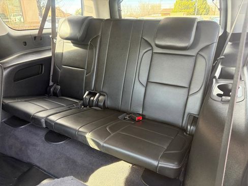 Used 2019 Chevrolet Suburban Premier w/ RST 6.2L Performance Edition image 6