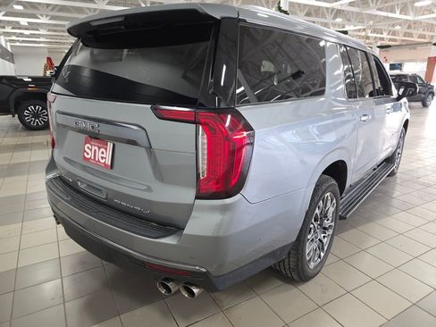 Used 2023 GMC Yukon XL Denali Ultimate image 5