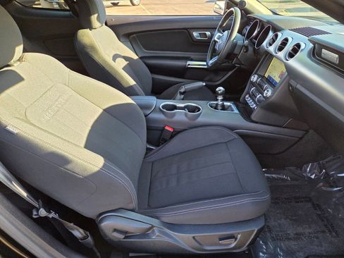 Certified 2022 Ford Mustang GT w/ Equipment Group 301A image 15