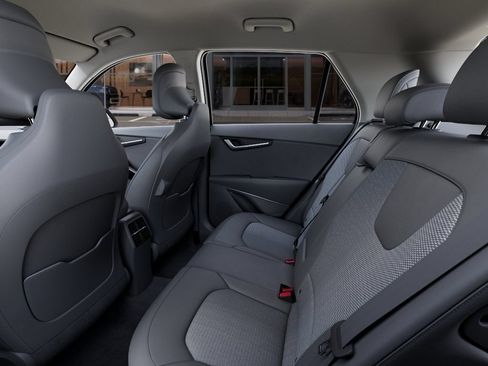 New 2026 Kia Niro EX FWD image 18