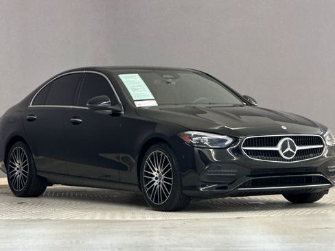 Used 2025 Mercedes-Benz C 300 Sedan image 6