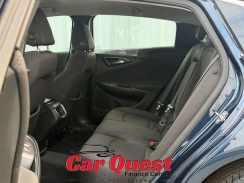 Used 2019 Chevrolet Malibu LT w/ Driver Confidence Package II FWD image 12