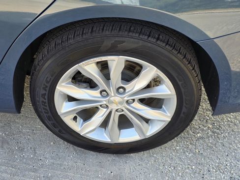 Used 2025 Chevrolet Malibu LT FWD image 32