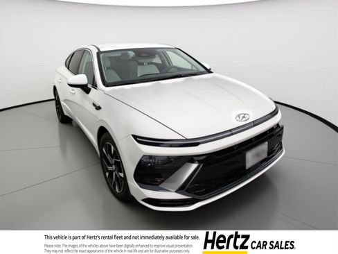 Used 2025 Hyundai Sonata SEL image 1