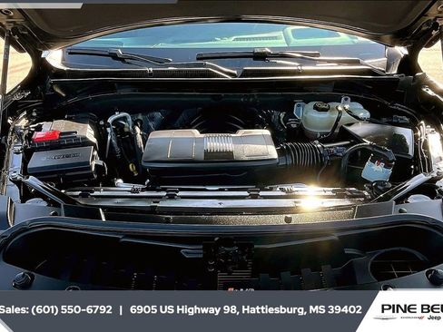 Used 2023 GMC Yukon Denali image 8