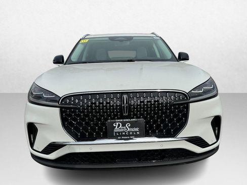 New 2026 Lincoln Aviator Reserve AWD/4WD image 2