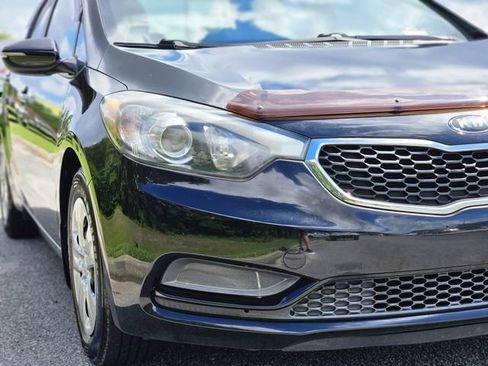 Used 2015 Kia Forte LX w/ Popular Package FWD image 9