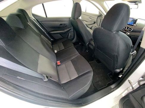 Used 2024 Nissan Sentra SV FWD image 32