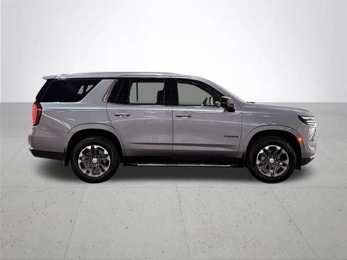 Used 2026 Chevrolet Tahoe LT w/ Comfort Package AWD/4WD image 9