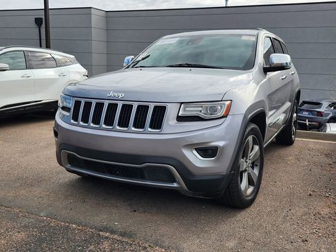 Used 2014 Jeep Grand Cherokee Limited w/ Luxury Group II RWD image 17
