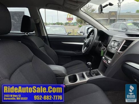 Used 2011 Subaru Outback 2.5i AWD/4WD image 14