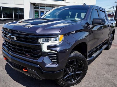 Used 2022 Chevrolet Silverado 1500 LT Trail Boss w/ Convenience Package II AWD/4WD image 3