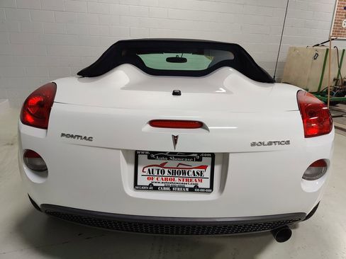 Used 2007 Pontiac Solstice Convertible w/ Premium Package image 10