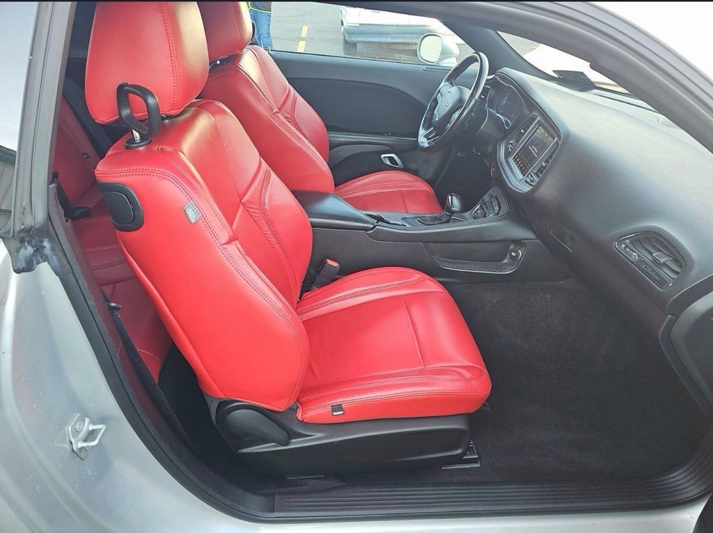 Used 2023 Dodge Challenger SXT w/ Blacktop Package RWD image 9