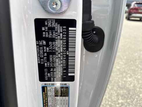 Used 2025 Kia Telluride S FWD image 34