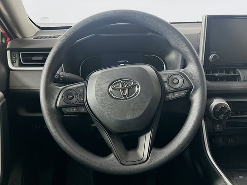 Used 2025 Toyota RAV4 LE image 18